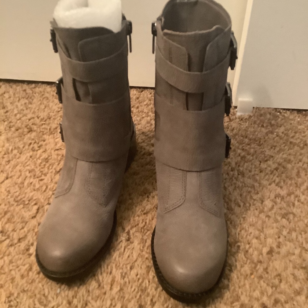Vince Camino Leather  Motorcycle Boot NWOT